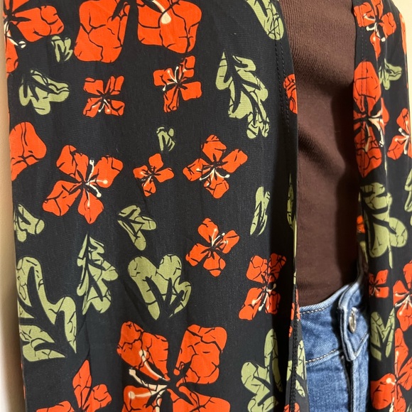 NWT - Lularoe floral long cardigan - Size XS - Picture 3 of 5